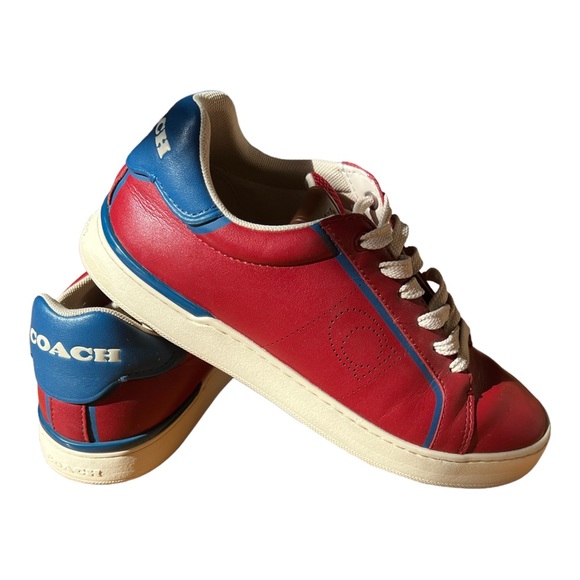 Great condition coach shoes, size 7. - Picture 2 of 4